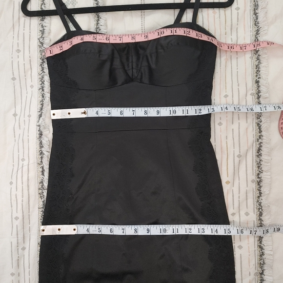 Guess satin and lace bodycon little black dress size 3 - Picture 15 of 16